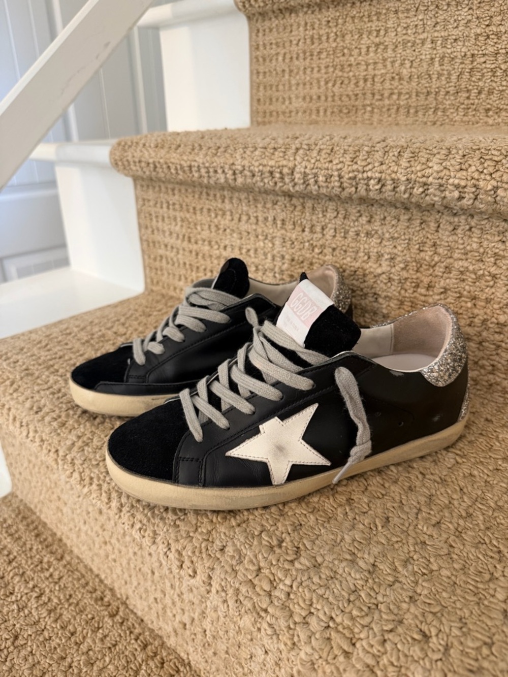 Golden Goose Superstar Sneakers size 37 / 7 Excellent condition